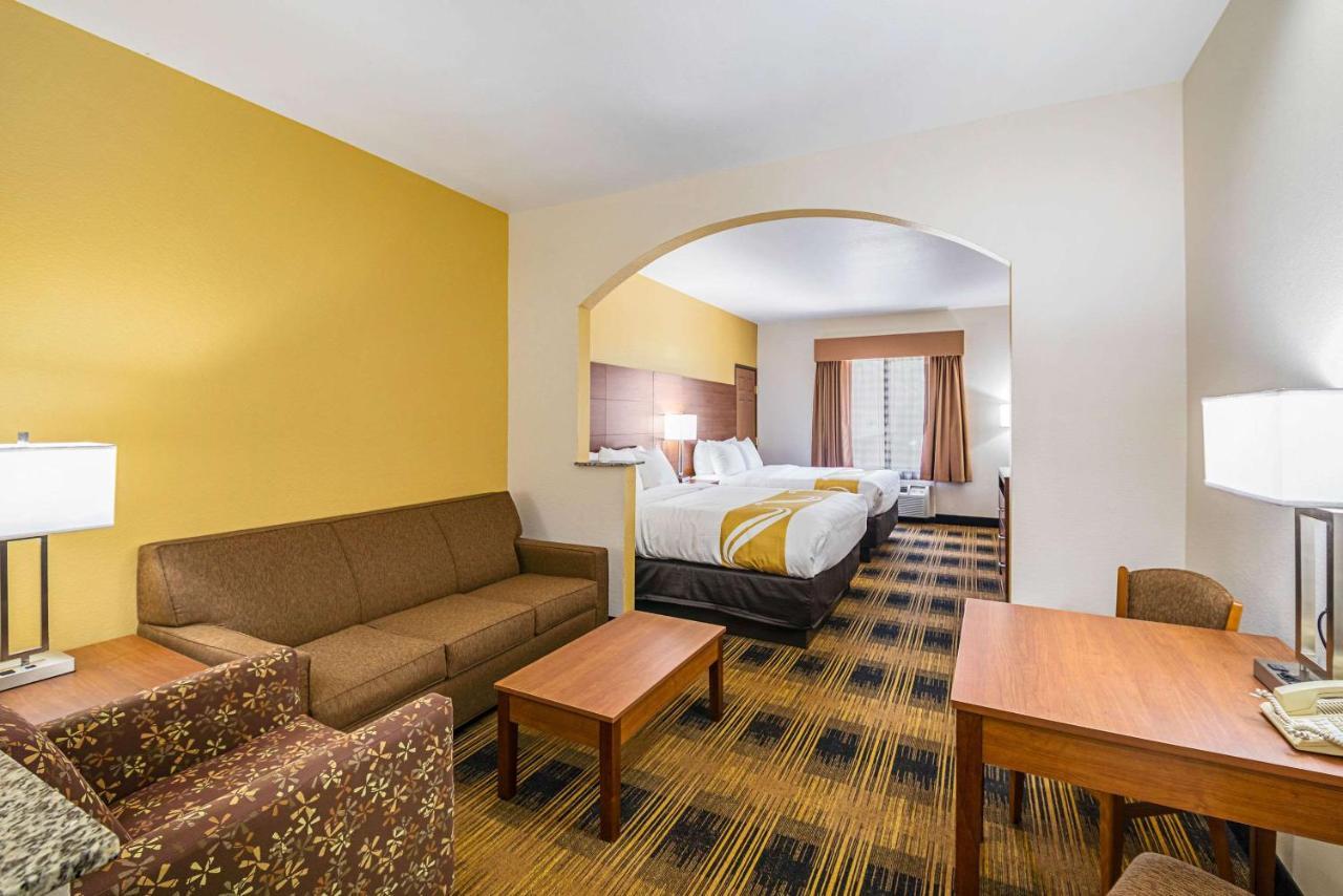 Quality Inn & Suites Lampasas Exterior photo