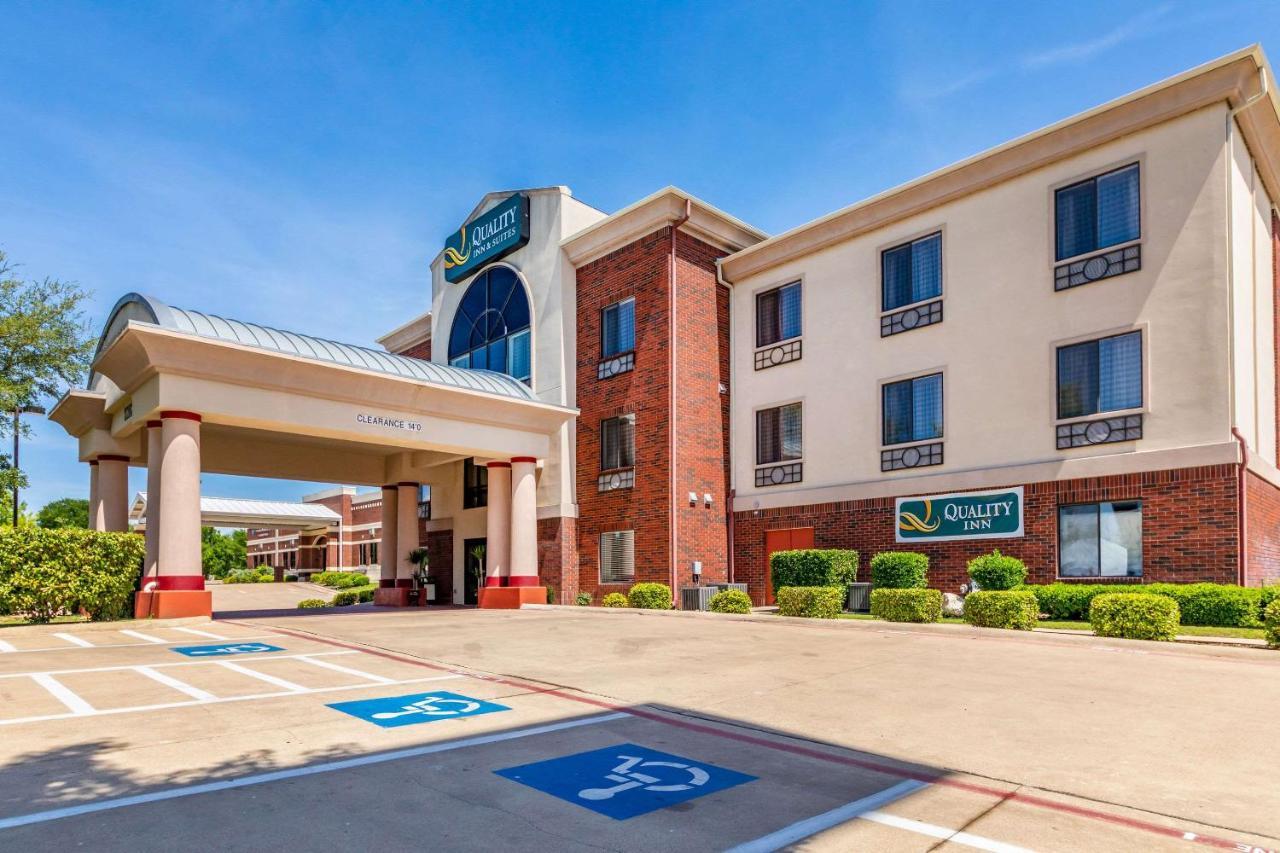Quality Inn & Suites Lampasas Exterior photo